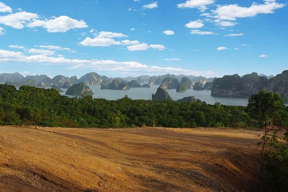 Schmidt-Curley Design has been hired to create a new 18-hole golf course near Ha Long Bay, Vietnam