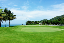 Diamond Bay Golf & Villas