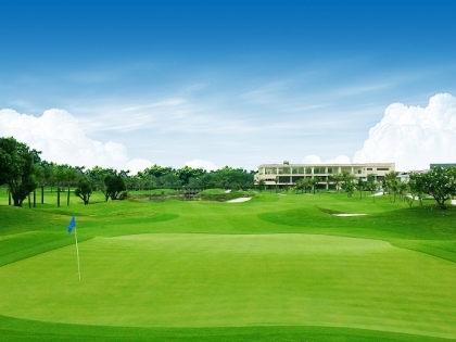 Diamond Bay Golf & Villas