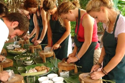 Hoian Red Bridge Cooking Class