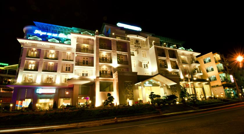 Ngoc Lan Hotel